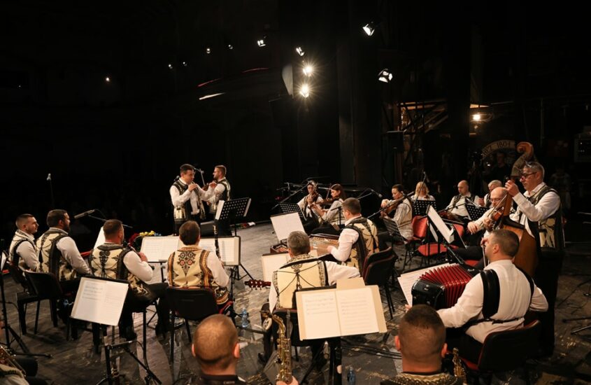 Concert Magnific de Ziua Națională la Vârșeț: Celebrarea Spiritului Românesc